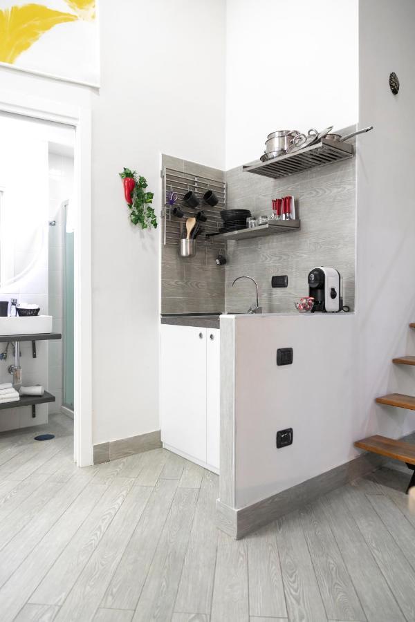Fian Apartment ナポリ エクステリア 写真